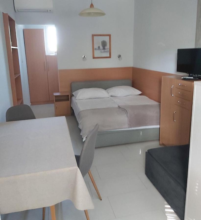 Apartmanhaz Horvath Balatonboglar Exterior photo