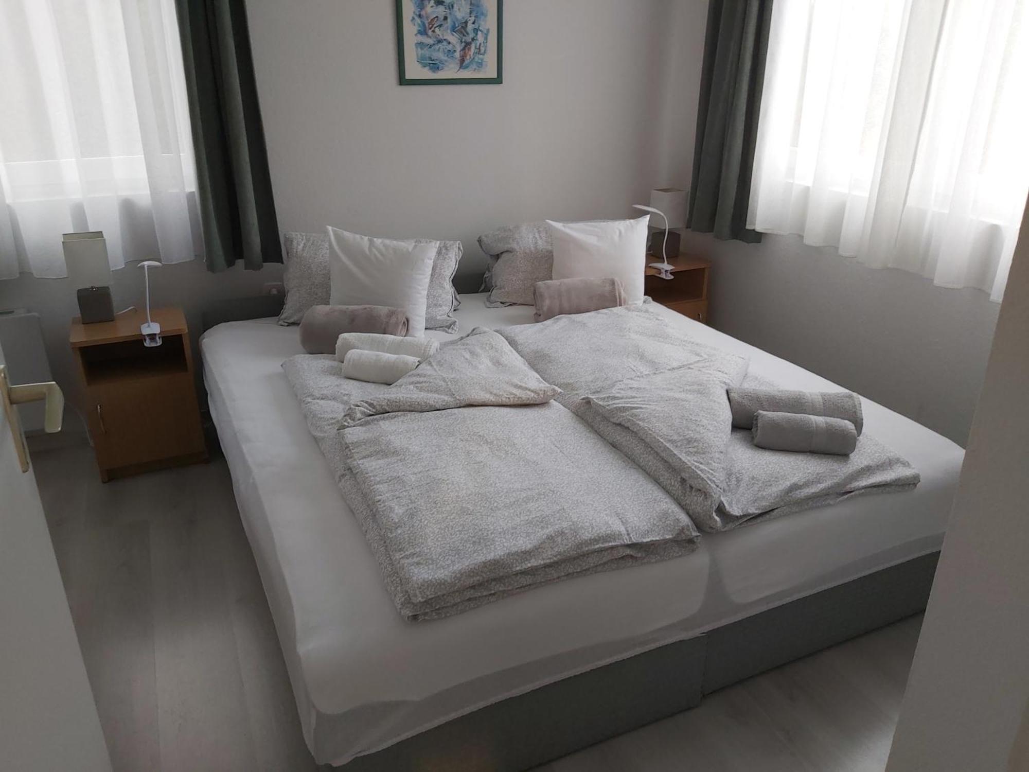 Apartmanhaz Horvath Balatonboglar Exterior photo