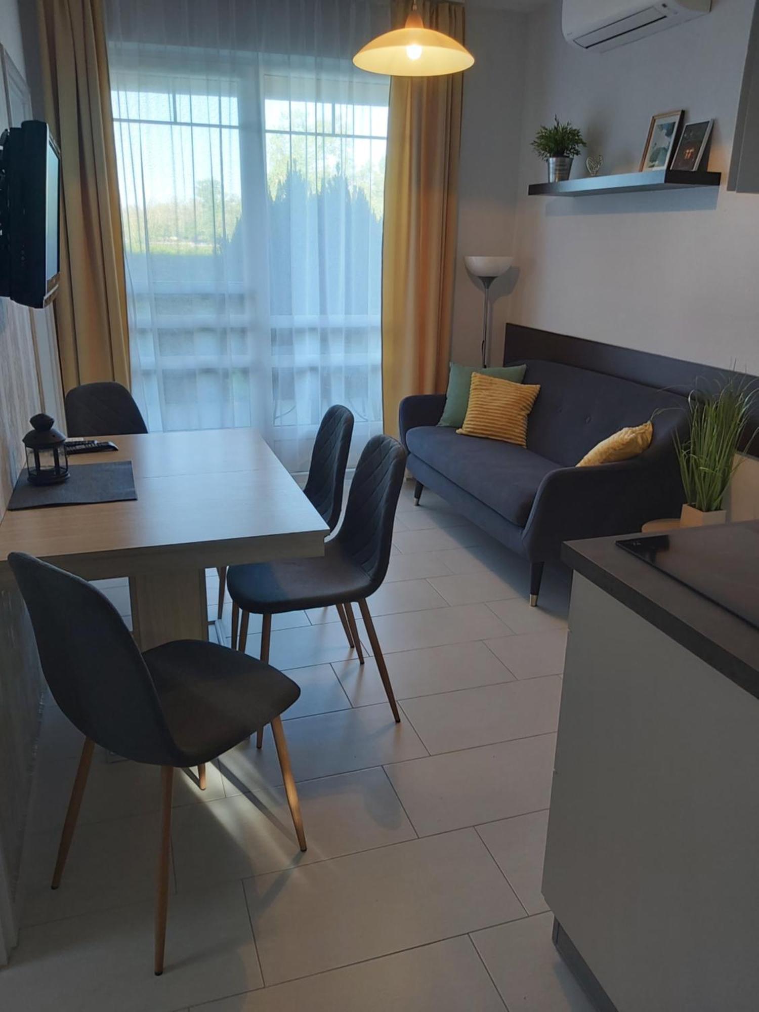 Apartmanhaz Horvath Balatonboglar Exterior photo
